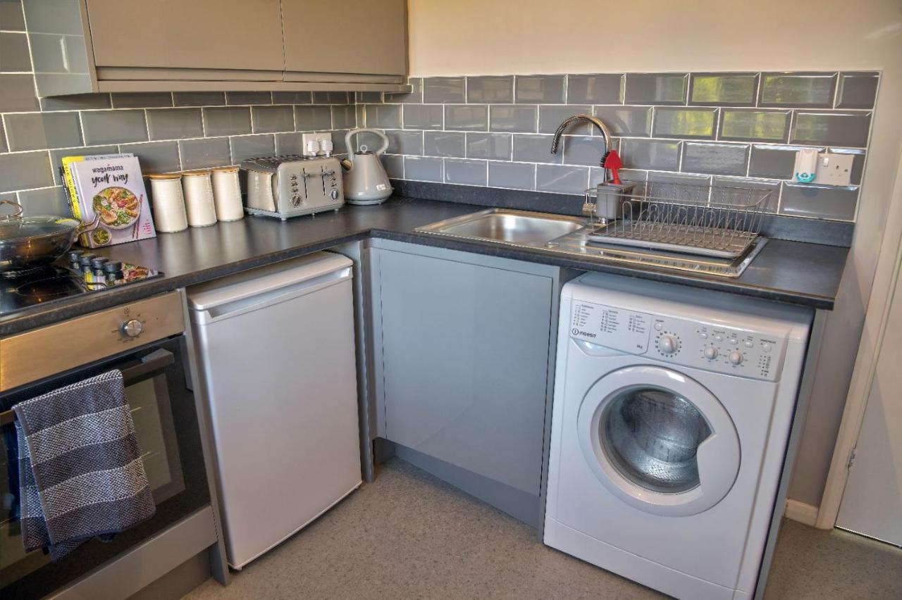 Oakland Apartment เคทเทอริง ภายนอก รูปภาพ