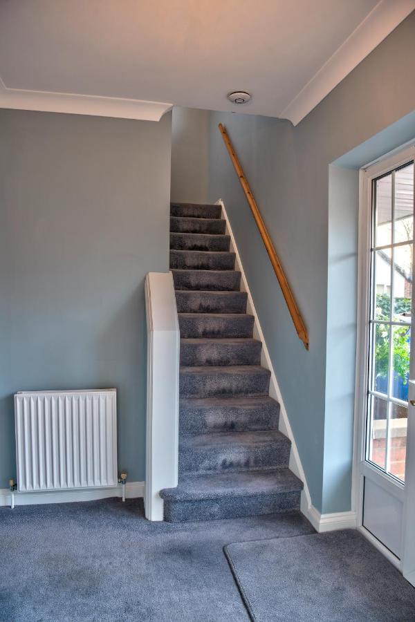 Oakland Apartment เคทเทอริง ภายนอก รูปภาพ